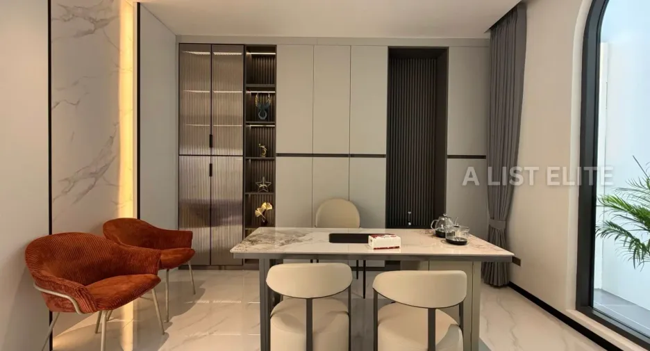 Haus zur Miete mit 4 Zimmer in Pratumnak, Pattaya