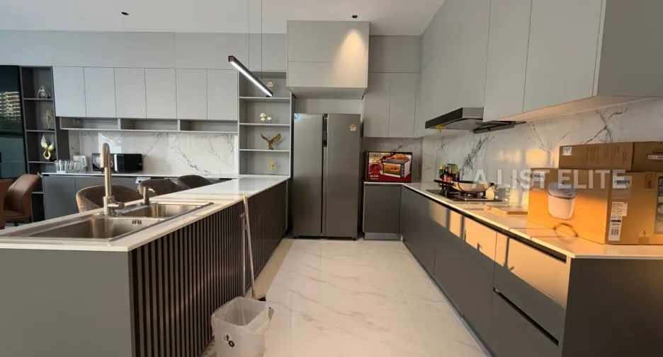 Haus zur Miete mit 4 Zimmer in Pratumnak, Pattaya