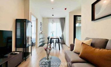 Condo en alquiler de 3 habitaciones en Huai Khwang, Bangkok
