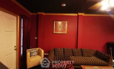 ให้เช่า 3 ห้องนอน ทาวน์เฮ้าส์ ใน ยานนาวา, กรุงเทพฯ