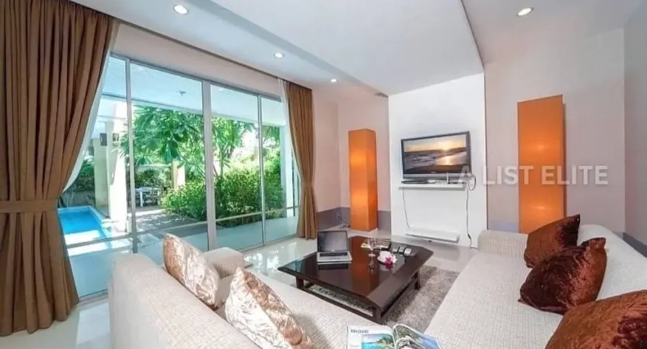 For rent 5 bedrooms house in Sattahip, Chonburi