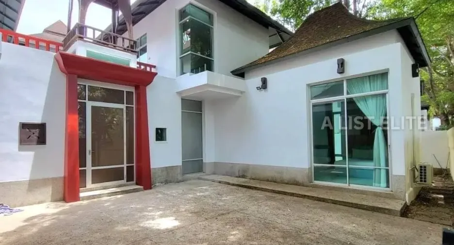 For rent 5 bedrooms house in Sattahip, Chonburi