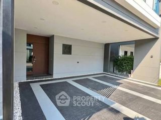 For rent 4 ベッドルーム house in Bang Na, Bangkok