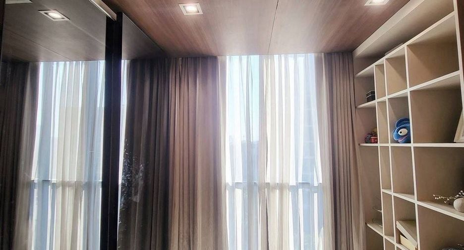 Condo en alquiler de 1 habitaciones en Huai Khwang, Bangkok