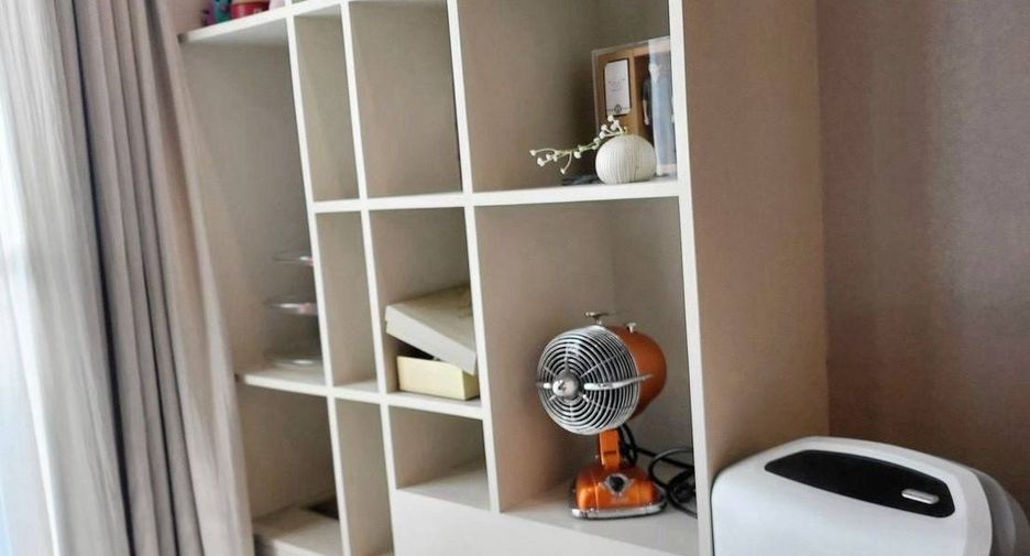 Condo en alquiler de 1 habitaciones en Huai Khwang, Bangkok