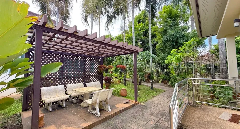 Condo en venta de 4 habitaciones en Sattahip, Chonburi