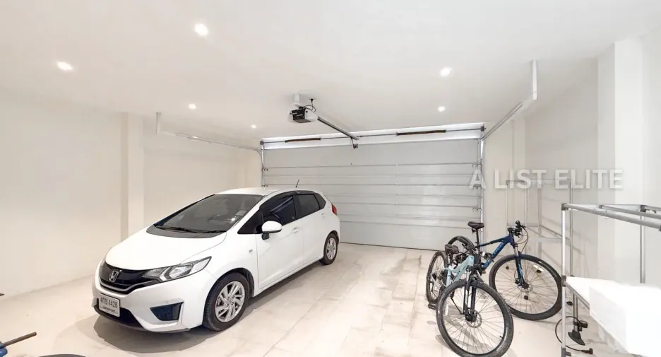 Condo en venta de 4 habitaciones en Sattahip, Chonburi