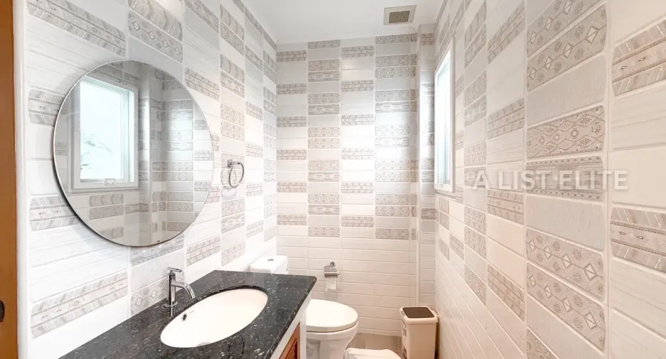 Condo en venta de 4 habitaciones en Sattahip, Chonburi