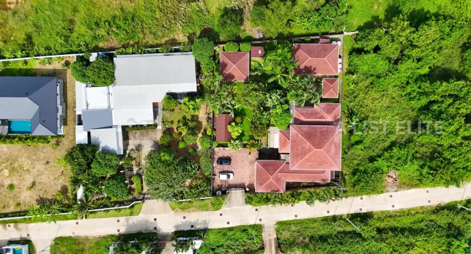 Condo en venta de 4 habitaciones en Sattahip, Chonburi