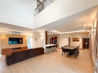 For sale 4 bedrooms condo in Bang Saray, Pattaya