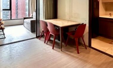 Condo en alquiler de 1 habitaciones en Huai Khwang, Bangkok