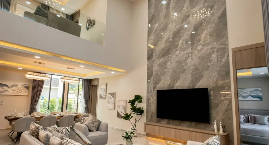 For sale 5 bedrooms house in East Pattaya, Pattaya