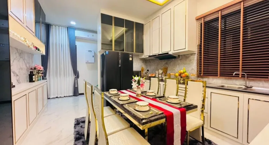 À vendre 3 chambres maison à Bang Lamung, Chonburi