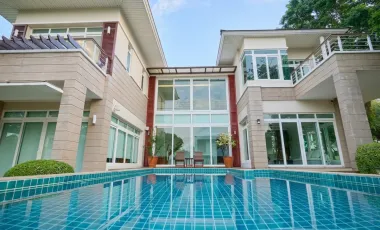 Casa en alquiler y en venta de 4 habitaciones en Sattahip, Chonburi