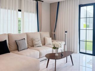 For rent 4 bedrooms house in Khan Na Yao, Bangkok