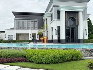 For rent 4 bedrooms house in Khan Na Yao, Bangkok