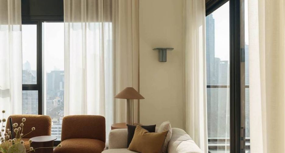 For rent 2 bedrooms condo in Sathon, Bangkok