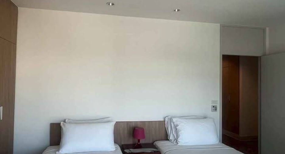 À louer 3 chambres appartement à Pathum Wan, Bangkok