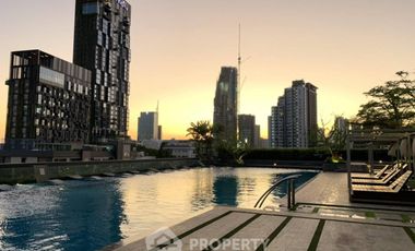 Condo en alquiler de 2 habitaciones en Khlong Toei, Bangkok