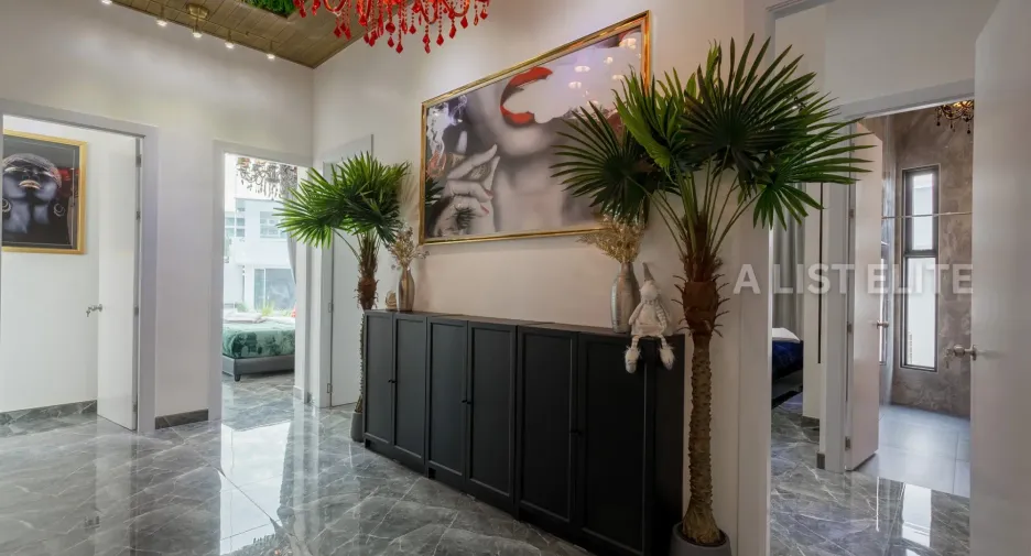 For sale and for rent 10 bedrooms house in Jomtien, Pattaya