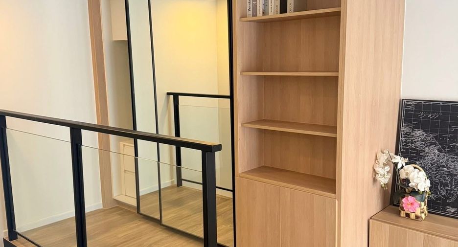 Condo en alquiler de 1 habitaciones en Khlong Toei, Bangkok