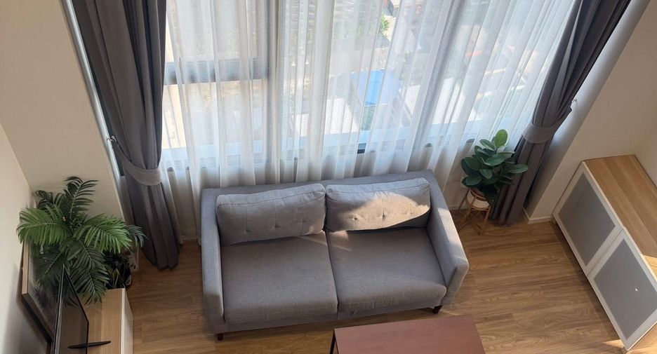 Condo en alquiler de 1 habitaciones en Khlong Toei, Bangkok