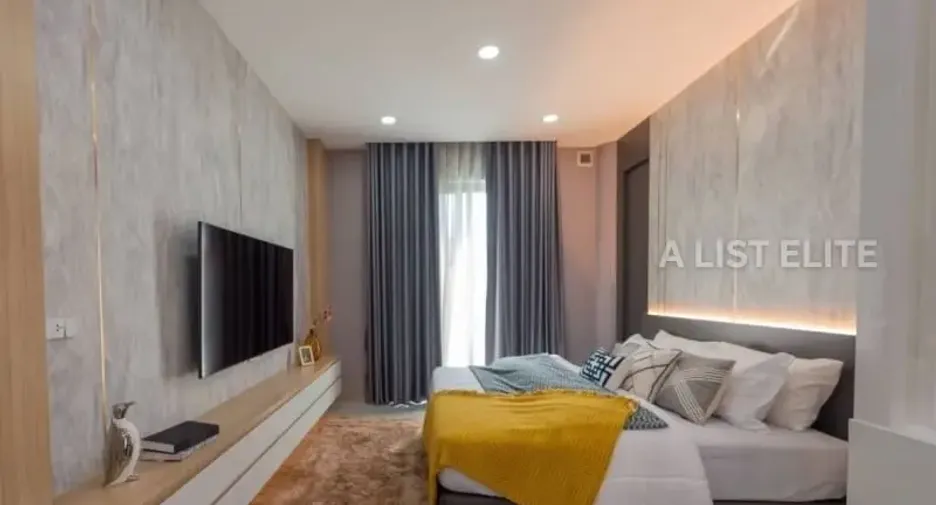 For sale 6 bedrooms house in East Pattaya, Pattaya