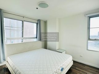 For rent 2 bedrooms condo in Bangkok Noi, Bangkok