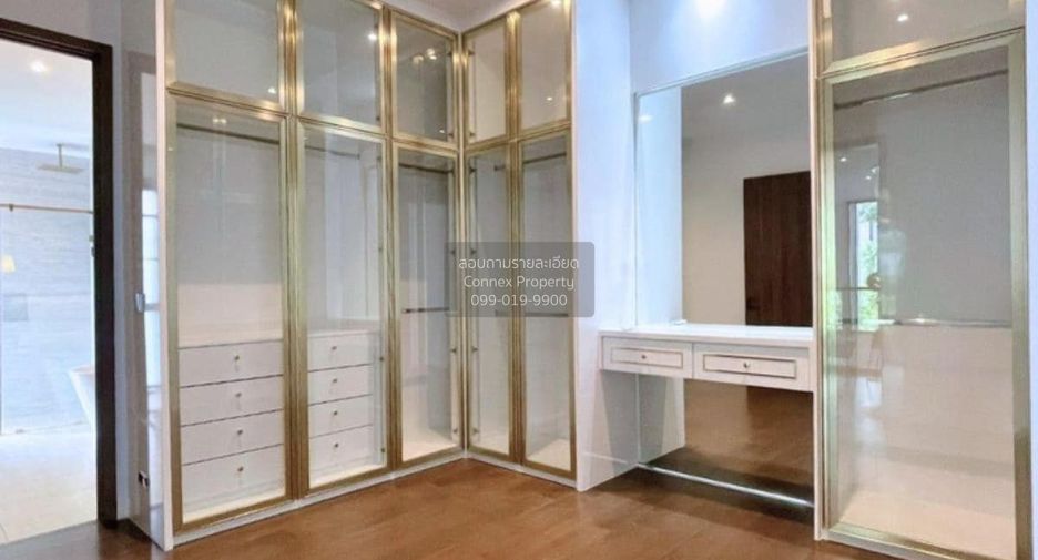 For rent 4 bedrooms house in Bang Kapi, Bangkok
