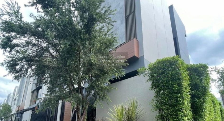 For rent 4 bedrooms house in Bang Kapi, Bangkok