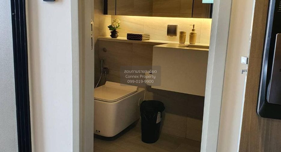 Wohnung zur Miete mit 1 Zimmer in Bang Rak, Bangkok