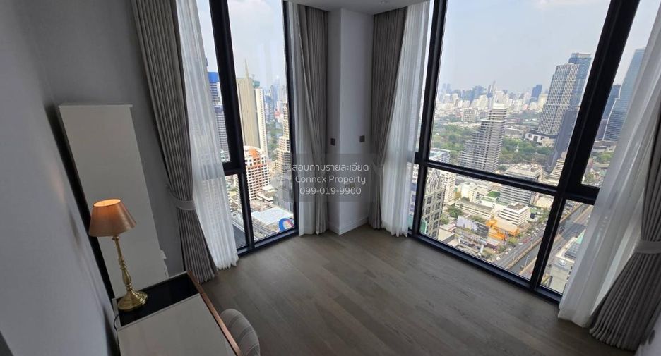 For rent 3 bedrooms condo in Sathon, Bangkok