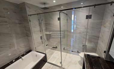 For rent 3 bedrooms condo 