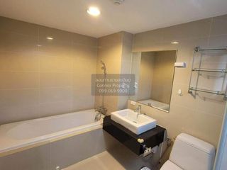 For rent 3 bedrooms condo in Huai Khwang, Bangkok