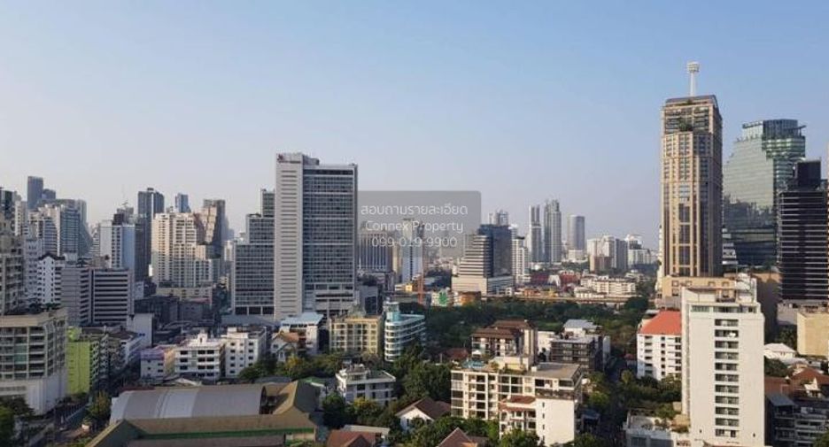 For rent 2 bedrooms condo in Khlong Toei, Bangkok