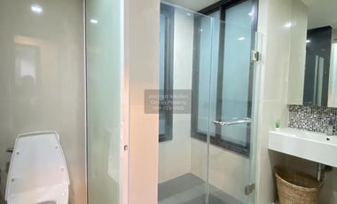 Аренда 2 спальни кондо в Кхлонг Тоеи, Бангкок
