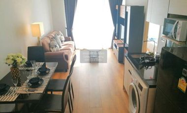Condo en alquiler de 2 habitaciones en Khlong Toei, Bangkok