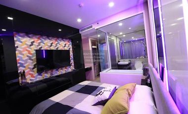 For rent 3 bedrooms condo in Khlong Toei, Bangkok