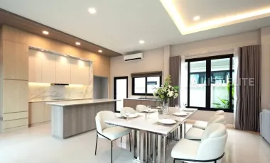 For sale 3 bedrooms house in Bang Lamung, Chonburi