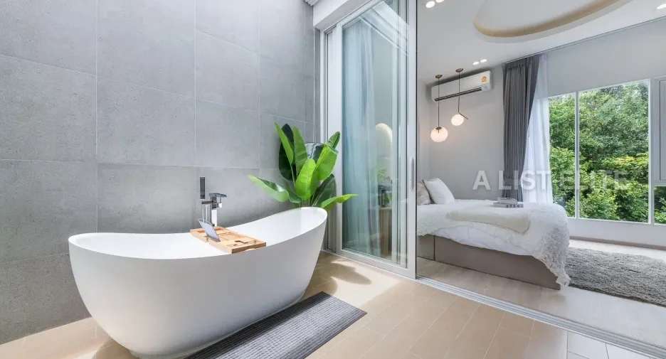 For sale 4 bedrooms house in Bang Lamung, Chonburi