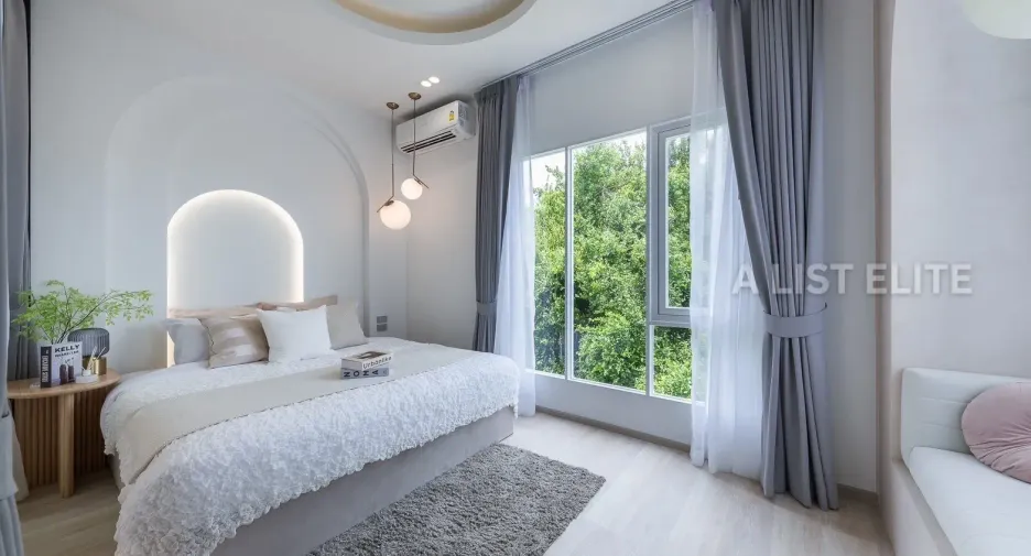 For sale 4 bedrooms house in Bang Lamung, Chonburi