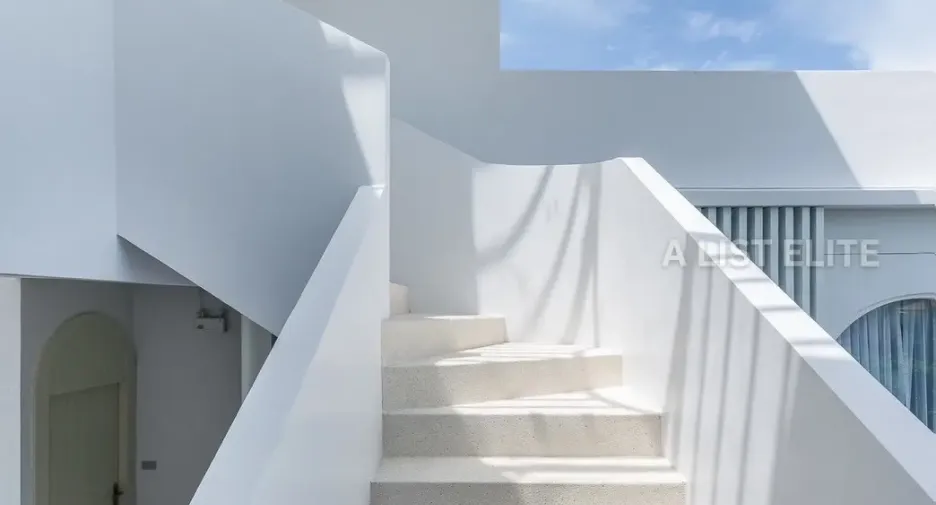 For sale 4 bedrooms house in Bang Lamung, Chonburi