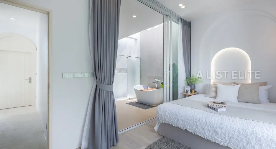 For sale 4 bedrooms house in Bang Lamung, Chonburi