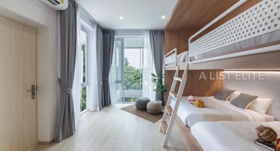 For sale 4 bedrooms house in Bang Lamung, Chonburi