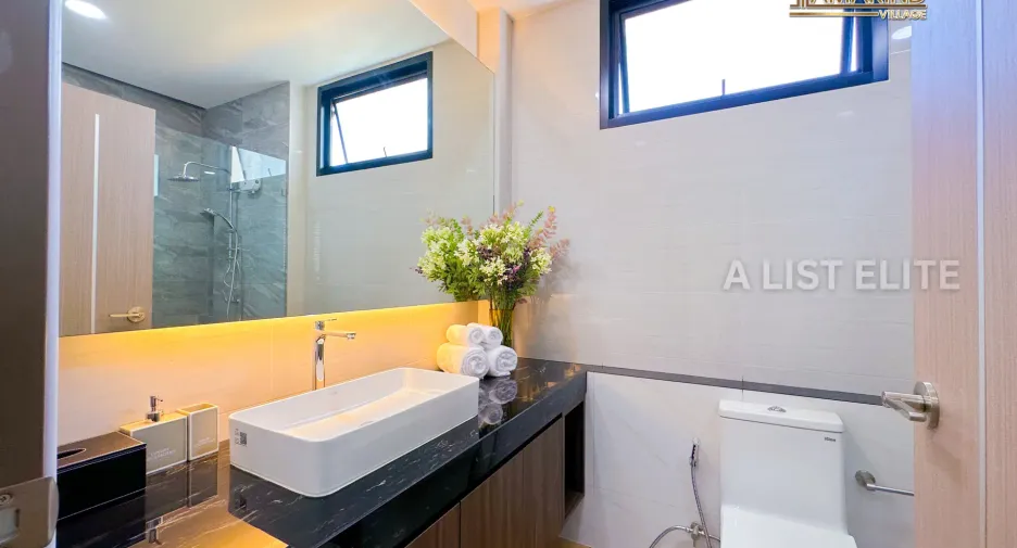 Haus zum Kauf mit 4 Zimmer in Bang Lamung, Chonburi