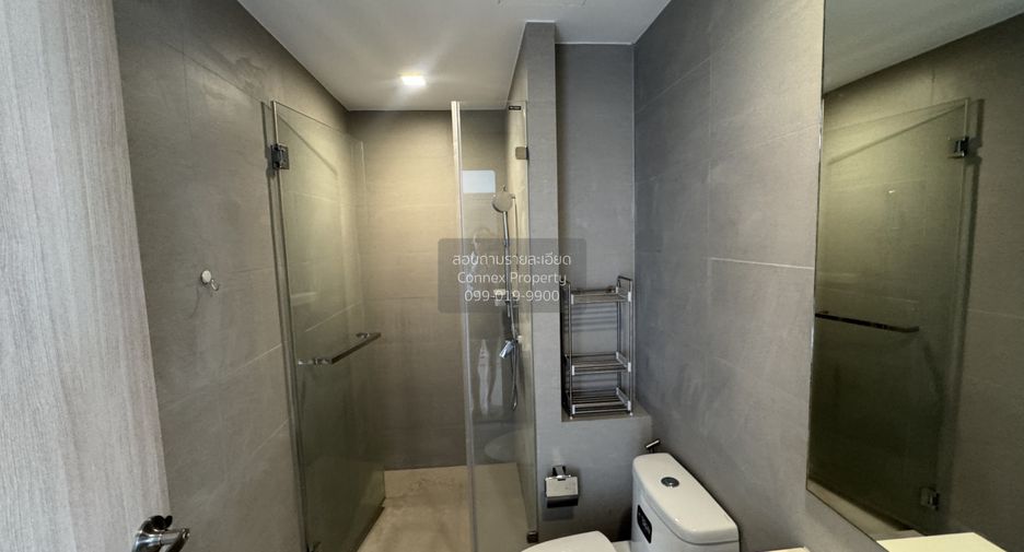 For rent 2 bedrooms condo in Bang Na, Bangkok