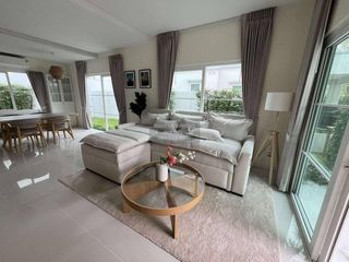 出租 4 卧室 独立屋 在 Bang Phli, Samut Prakan