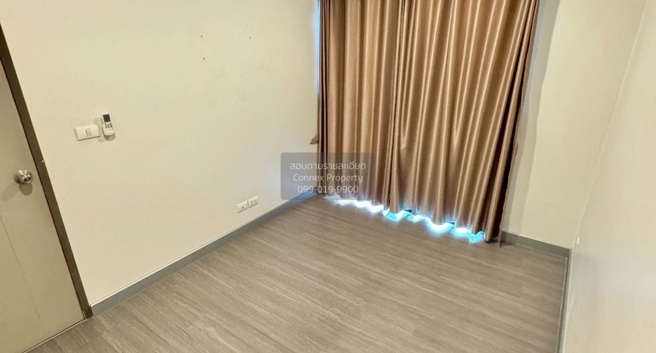 For rent 3 bedrooms townhouse in Bang Bua Thong, Nonthaburi