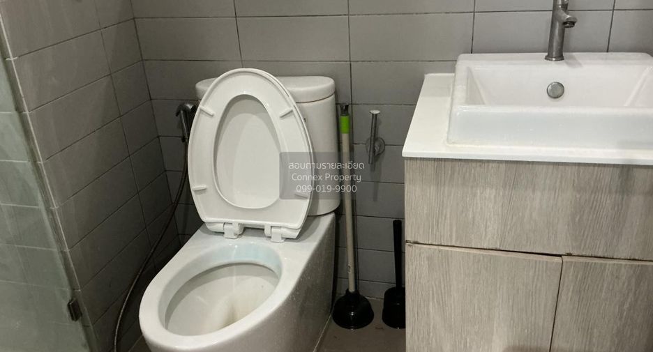 For rent 1 bed condo in Phra Khanong, Bangkok