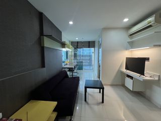 出租 1 卧室 公寓 在 Bang Rak, 曼谷